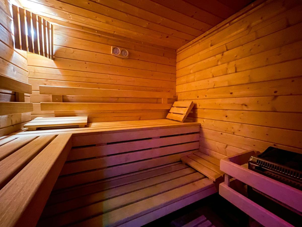 Atmosphere Hotel Лес дьо Алпс Екстериор снимка