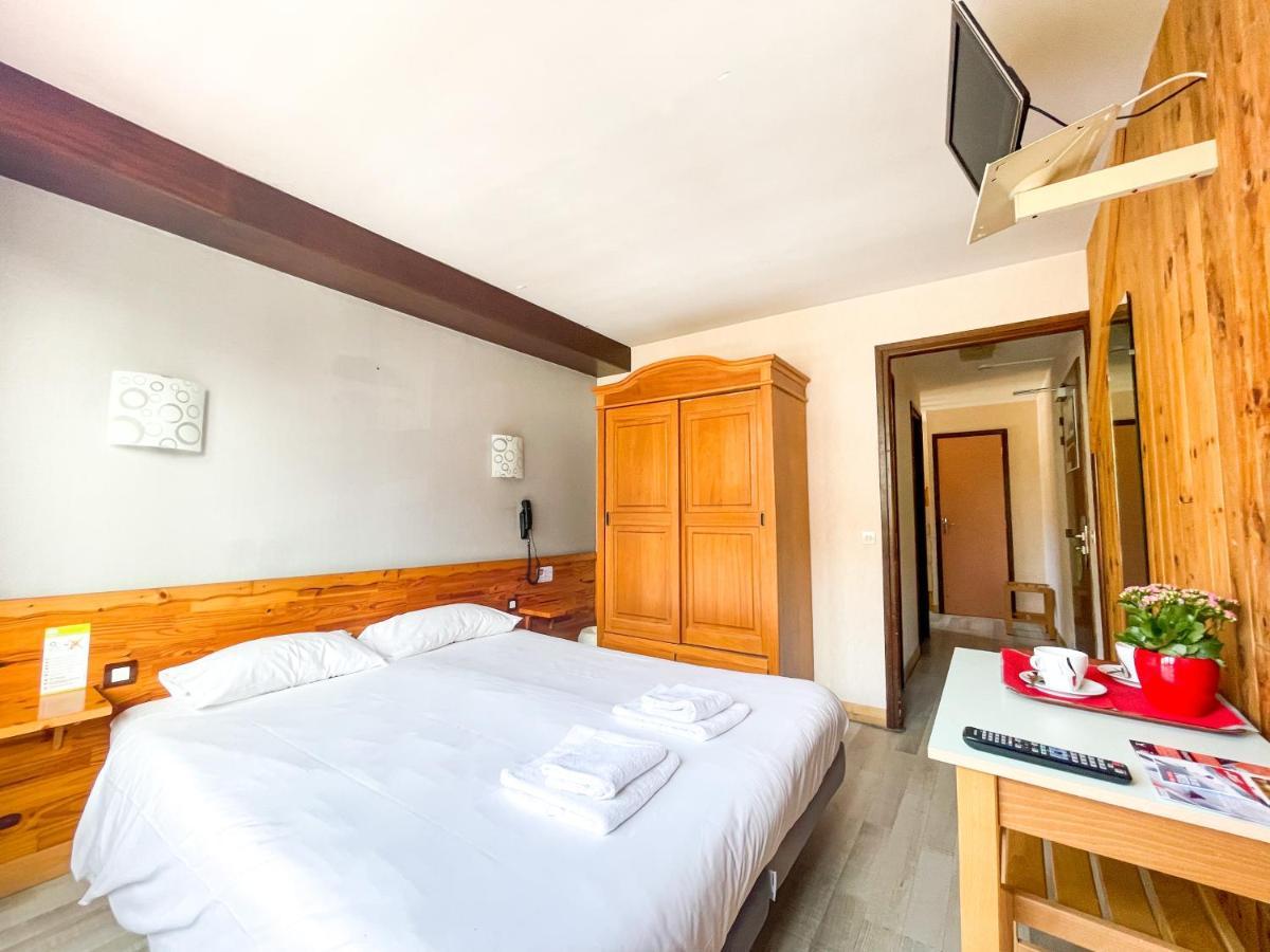 Atmosphere Hotel Лес дьо Алпс Екстериор снимка