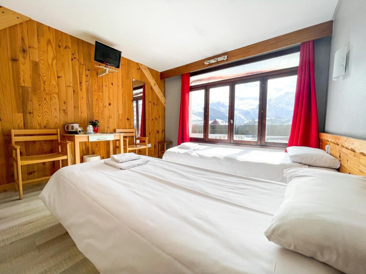 Atmosphere Hotel Лес дьо Алпс Екстериор снимка