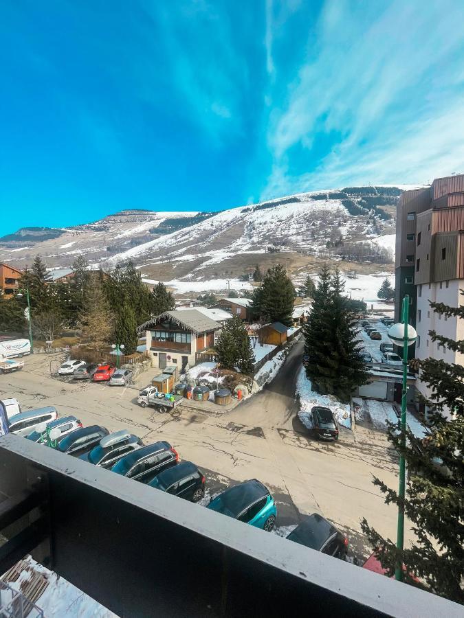 Atmosphere Hotel Лес дьо Алпс Екстериор снимка